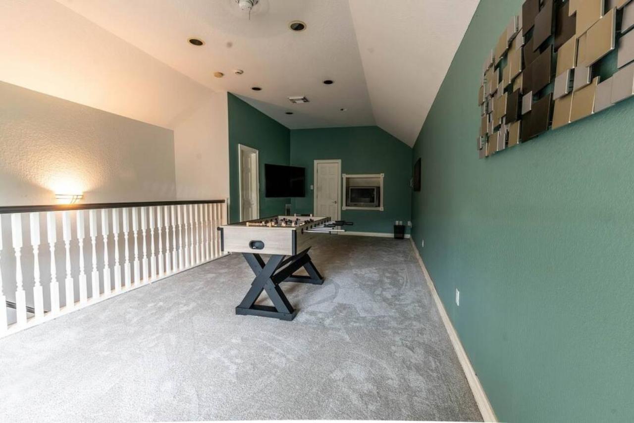 Huge 6 Bedroom With Pool, Spa, 85 Inch Tv, Game Room Houston Luaran gambar