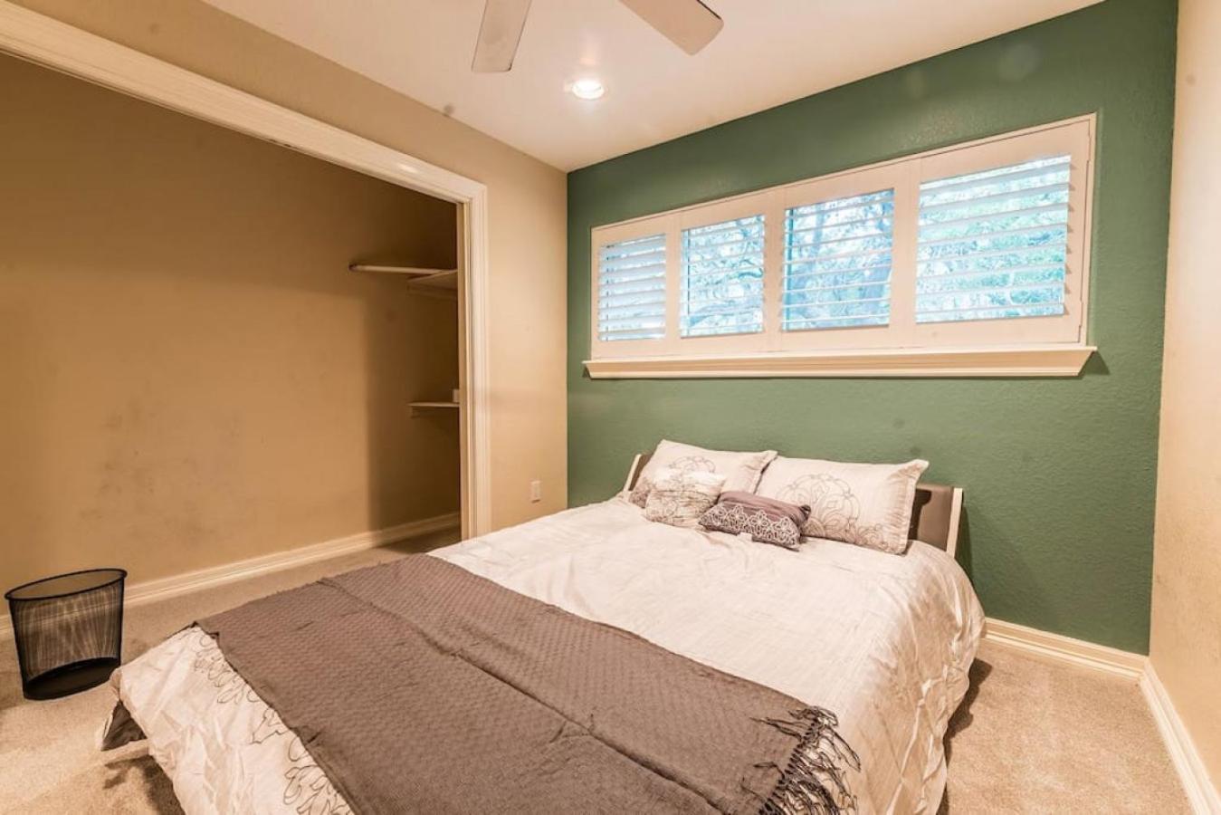Huge 6 Bedroom With Pool, Spa, 85 Inch Tv, Game Room Houston Luaran gambar